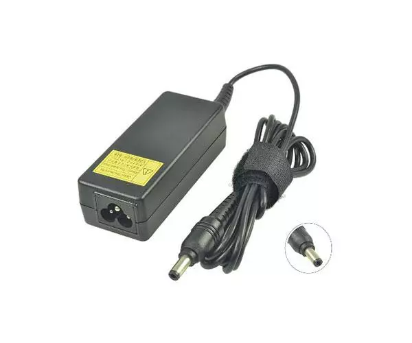 Cargador original para port&aacute;til TOSHIBA 45W 19V 2.37A 5.5 x 2.5mm