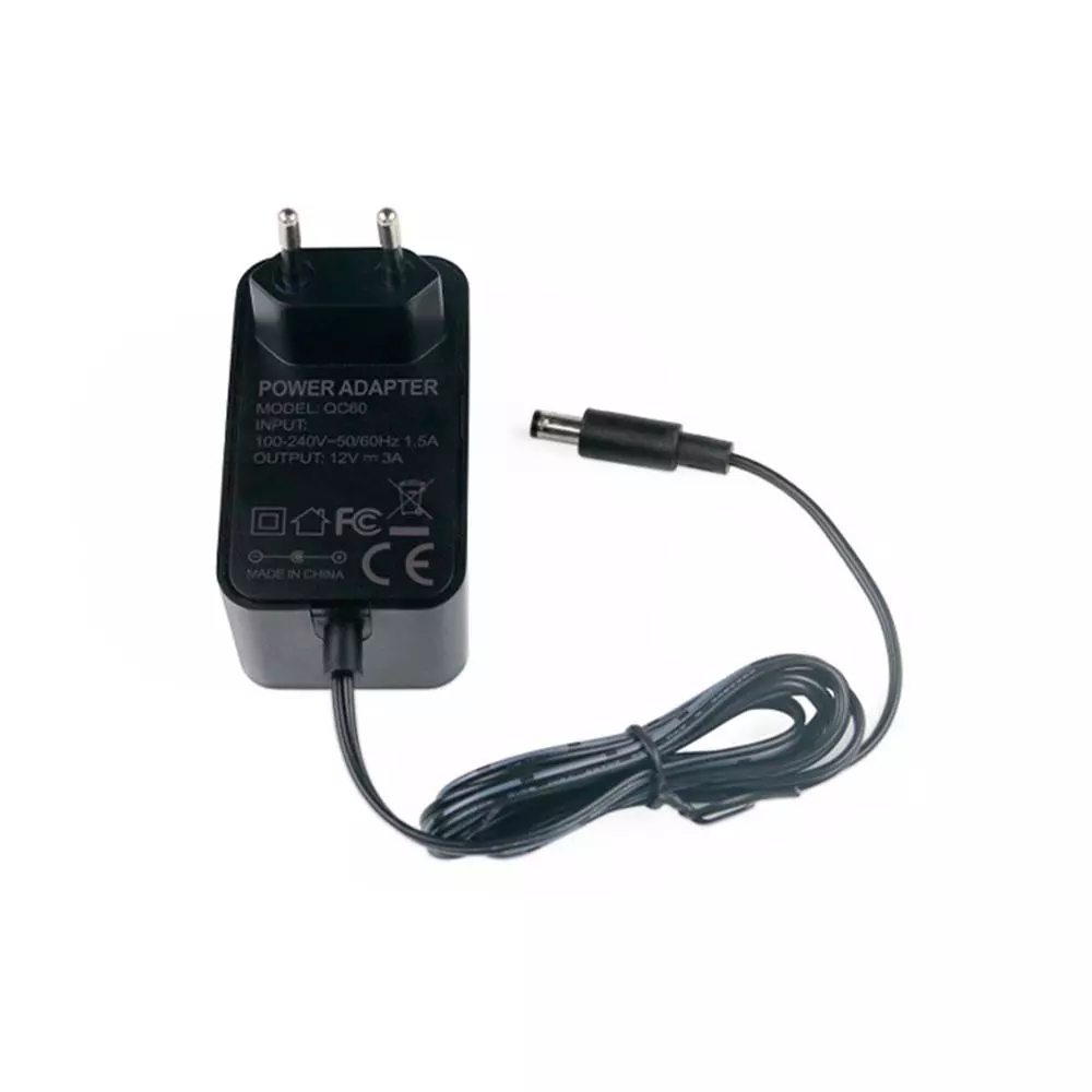 Cargador universal para router / LCD / portatil 12v 3a 5.5x2.5 / 9072