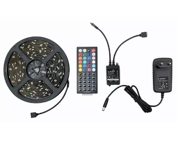 Tira de Luces LED / 5 metros / RGB / Control remoto / Resistencia al agua Ip65 / Incluye alimentador / Gembird / Led-s-rgb500-01